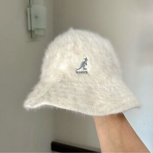 KANGOL / White Blue Furgora Casual Bucket Hat Angora Blend